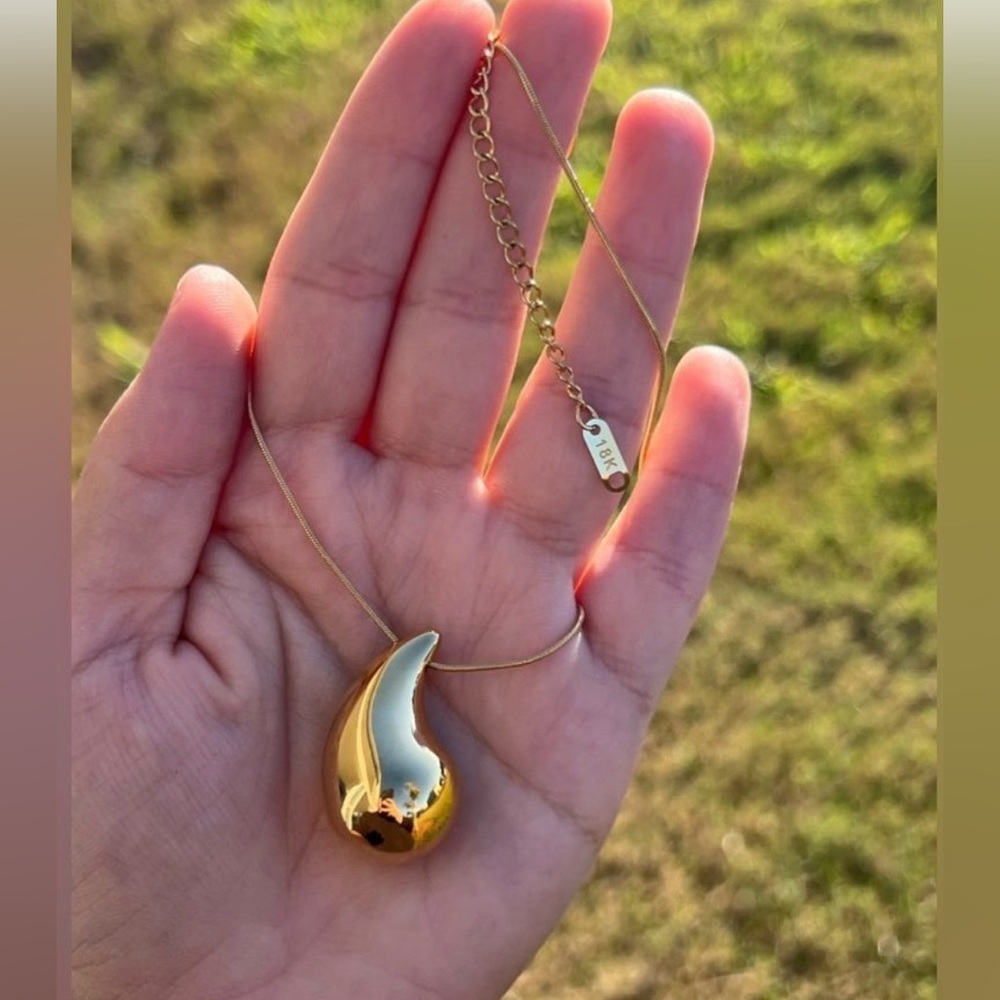 Anthro 18k Gold Plated Drop Necklace - Picture 3 of 5